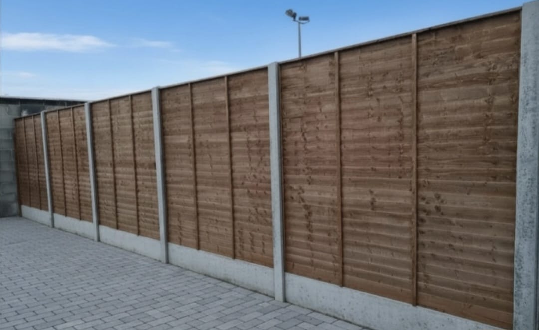 Timber Panels with Concrete Posts